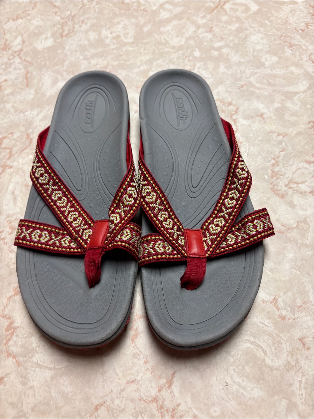 Earth Women's Red and Gray Embroidered Strap Sandals